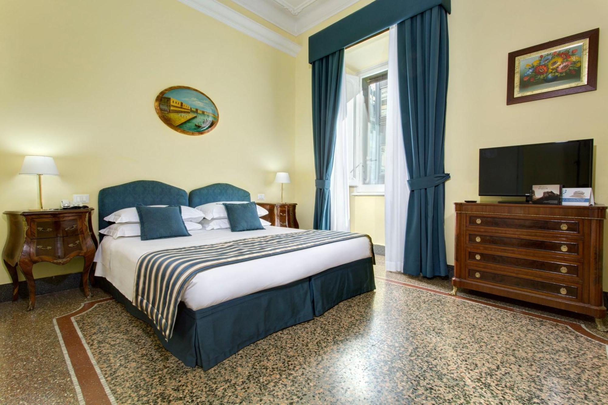 Quarto Standard com 1 Cama de Casal