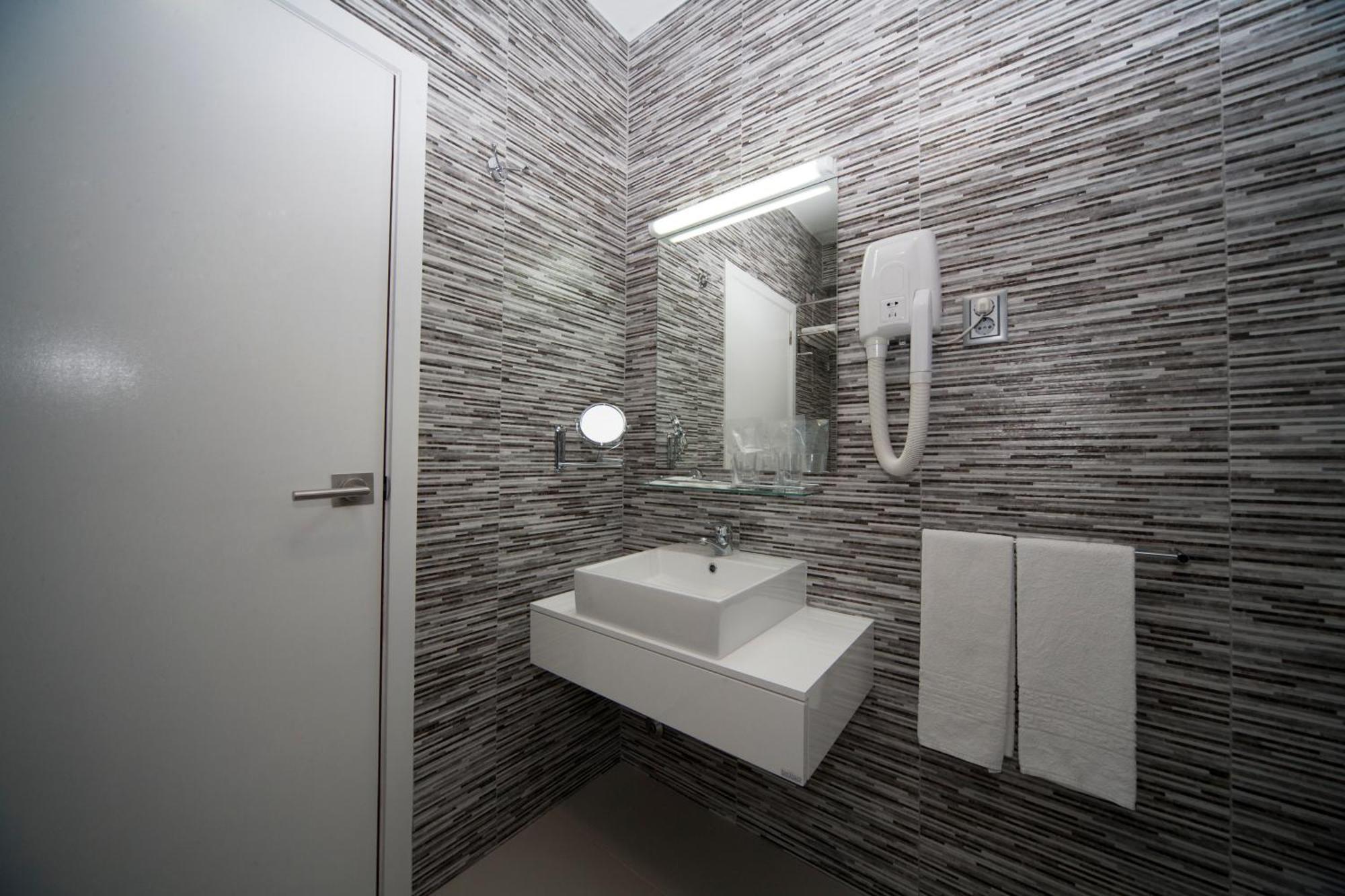 Quarto Familiar com Acesso Gratuito ao Health Club (4 Adultos)