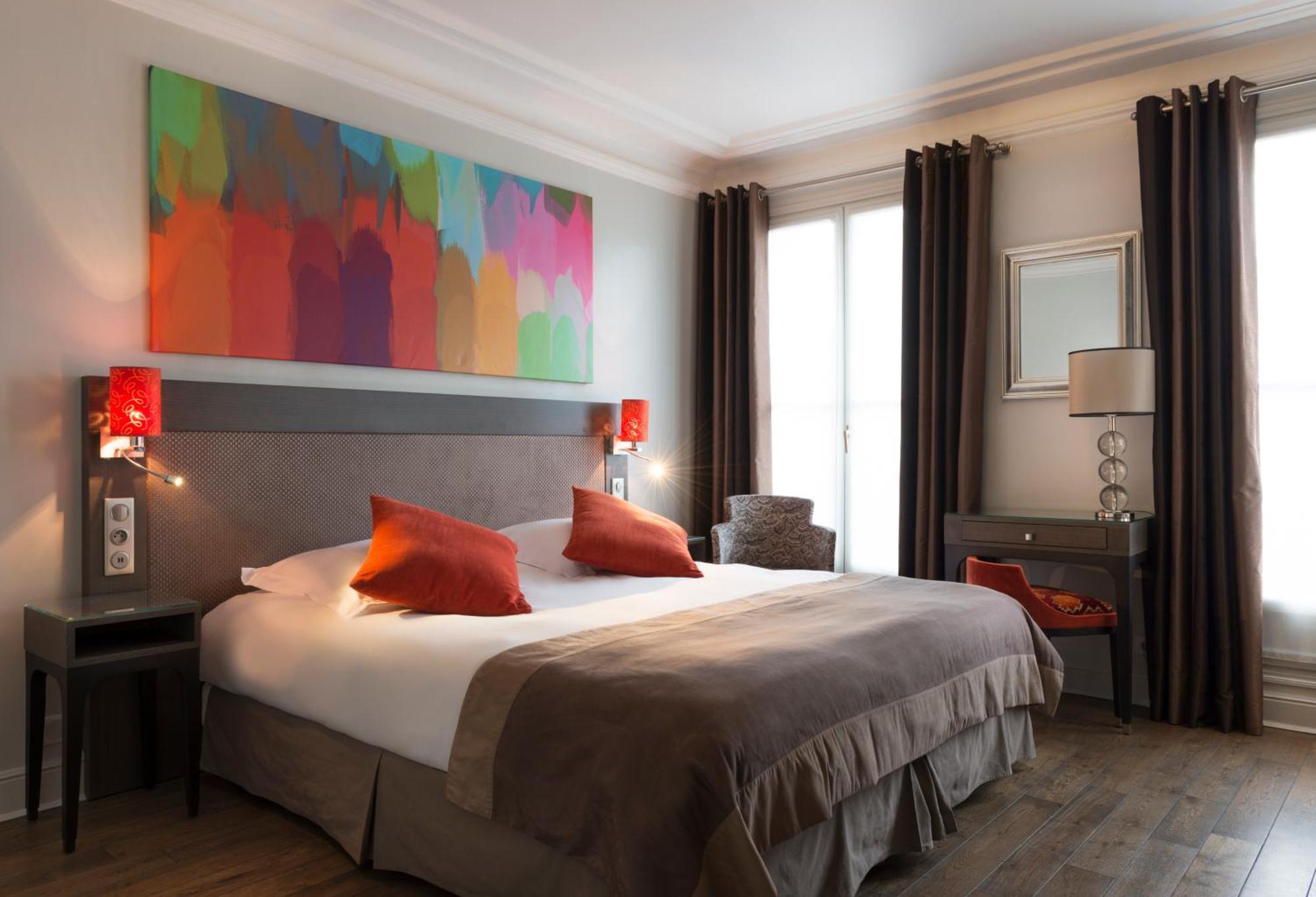 Hébergement Familial Prestige - Vue sur Arc de Triomphe