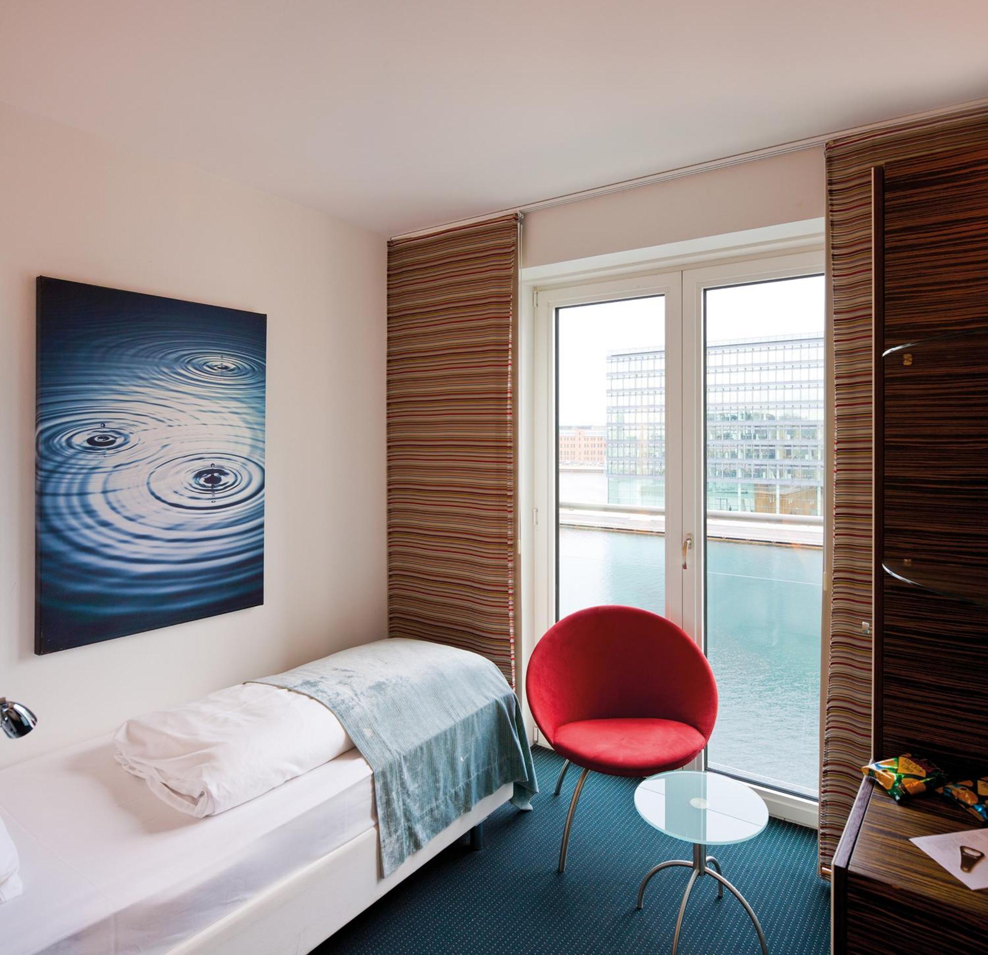 Quarto Individual Superior com Vista Porto