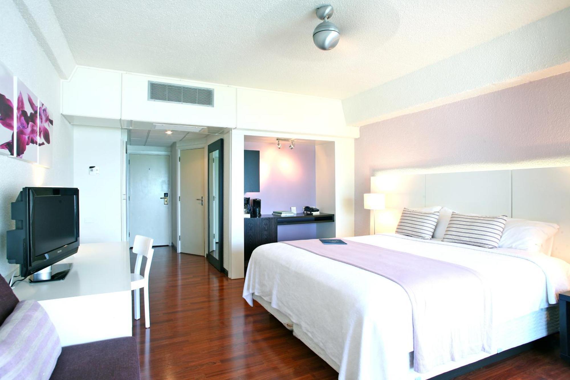 Deluxe Room Beach View