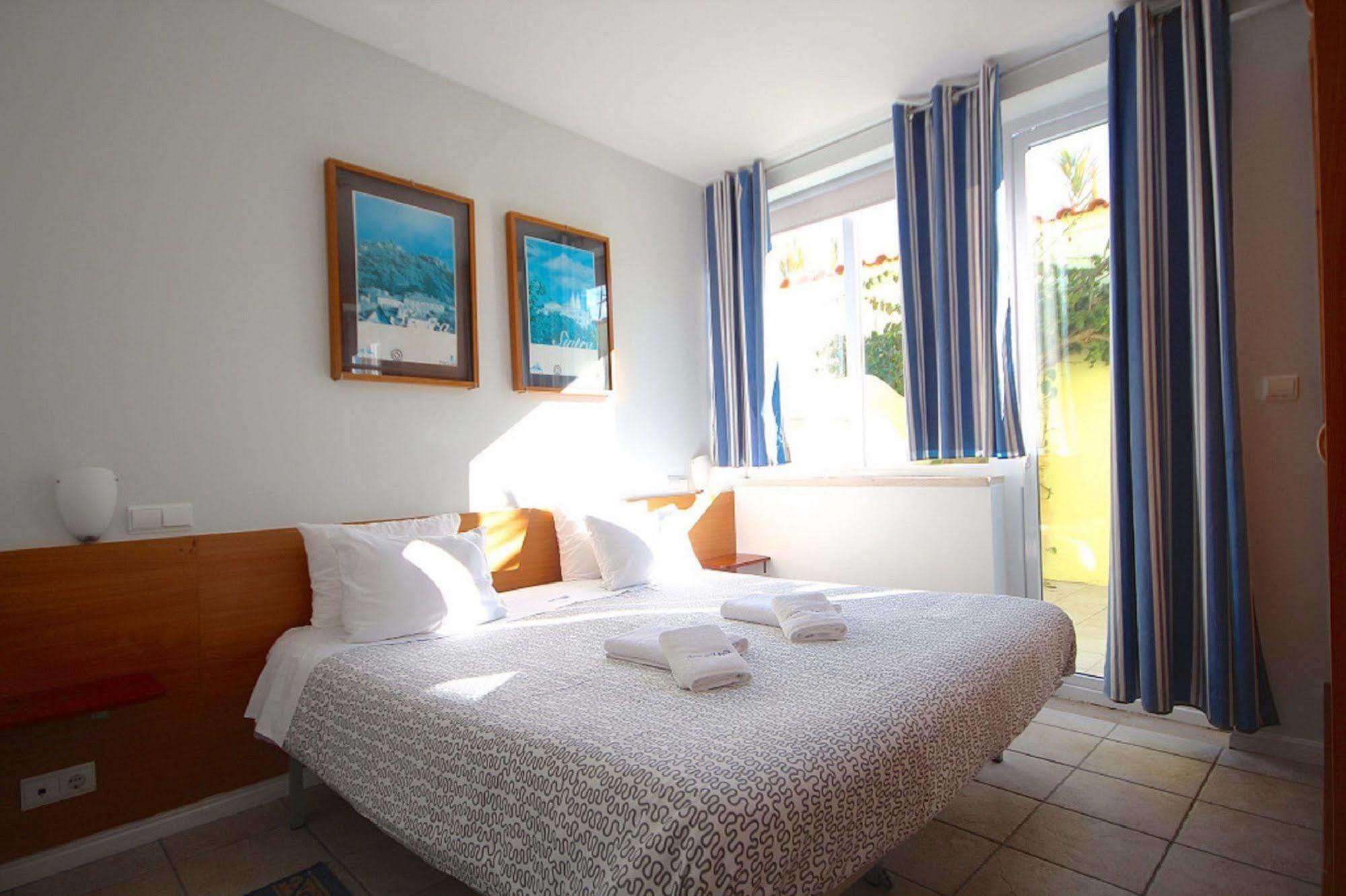 Two-Bedroom Apartment Sea View,917350084:JPEG