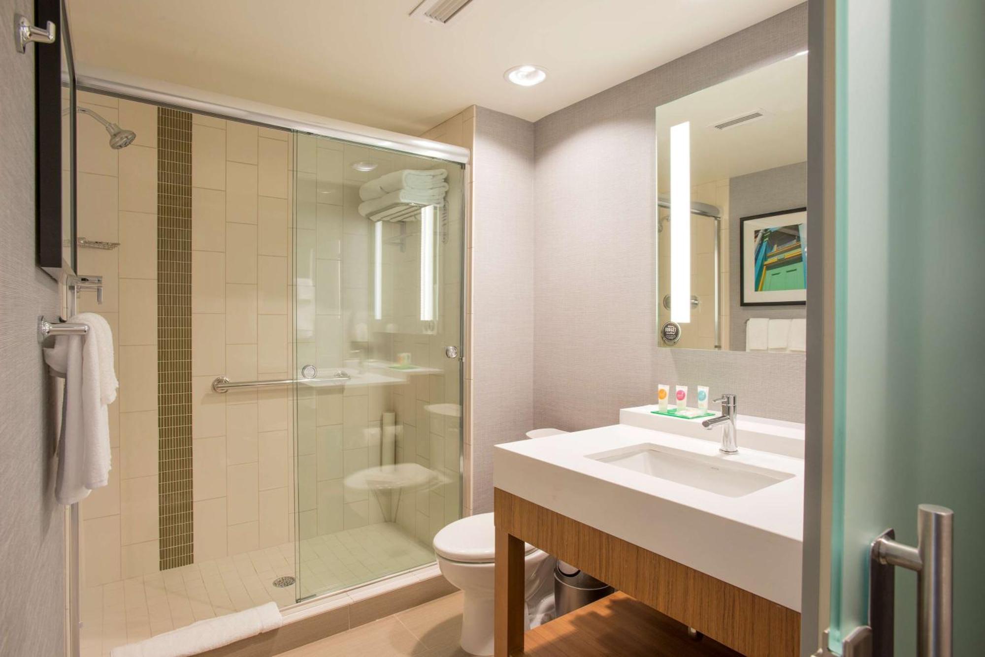 King Room Spa Shower High Floor,567005676:JPEG