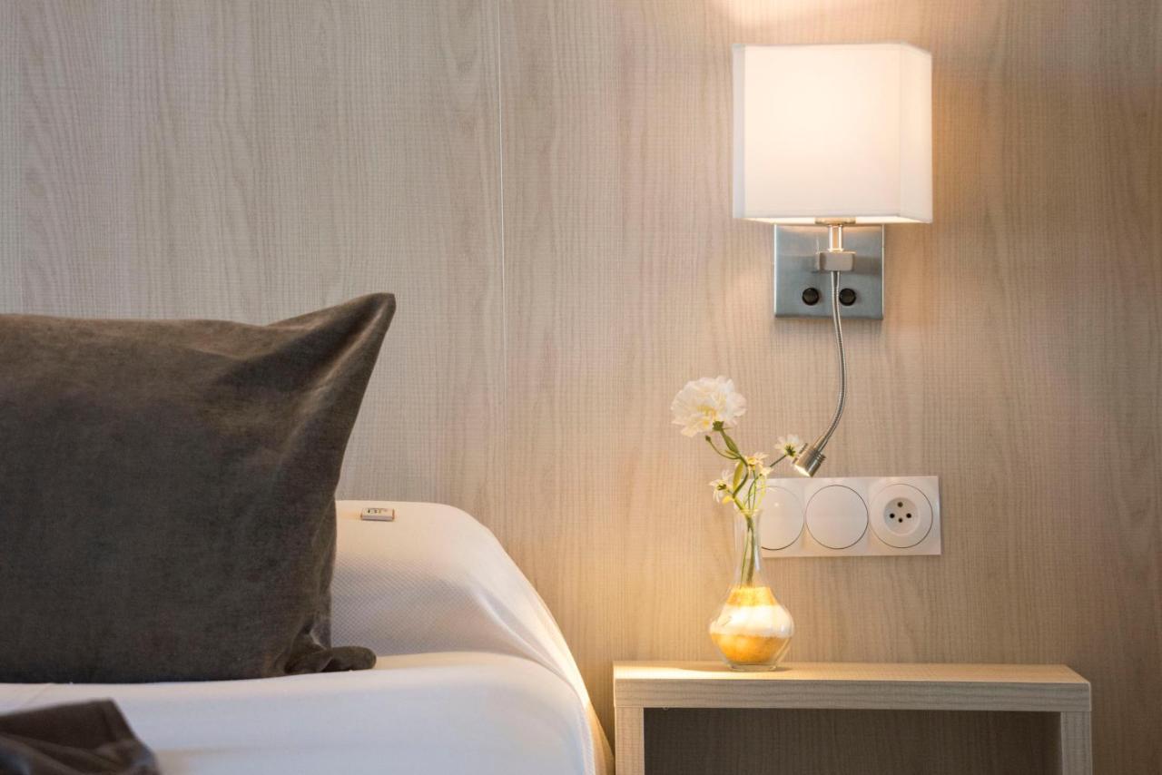 One-Bedroom Apartment (2 Adults)