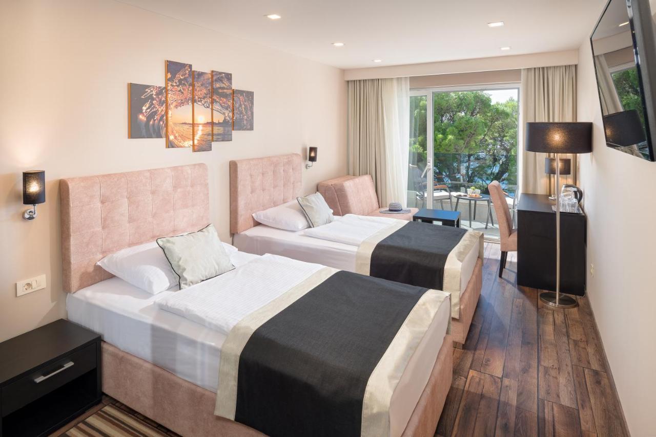 Chambre Supérieure avec Balcon - Vue sur Mer