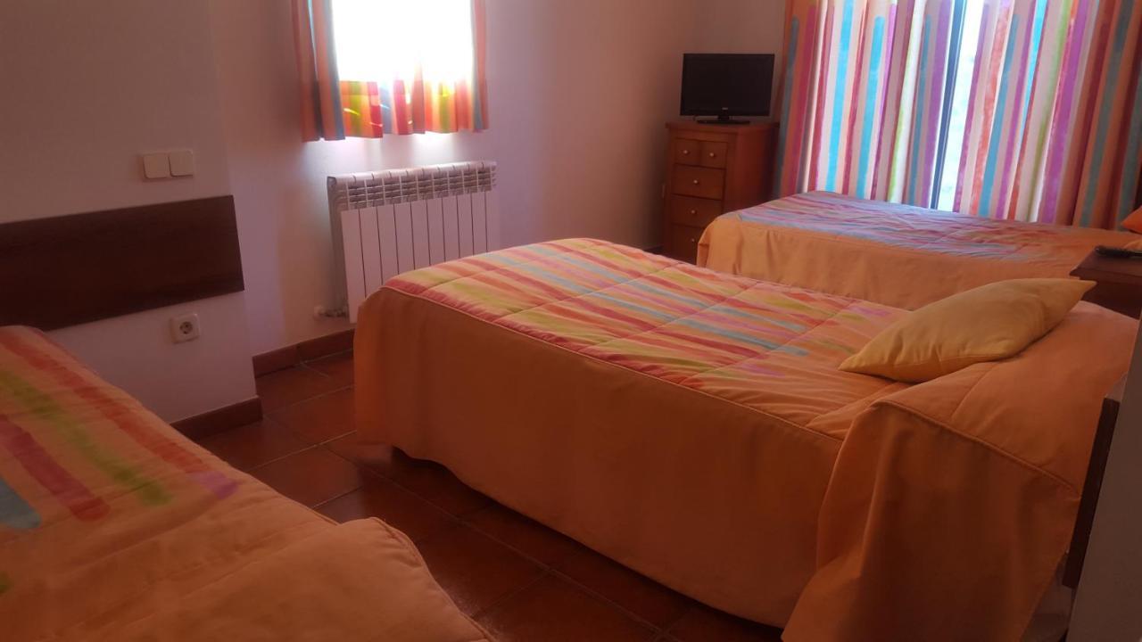 Deluxe Tweepersoonskamer (2 Volwassenen + 1 Kind)