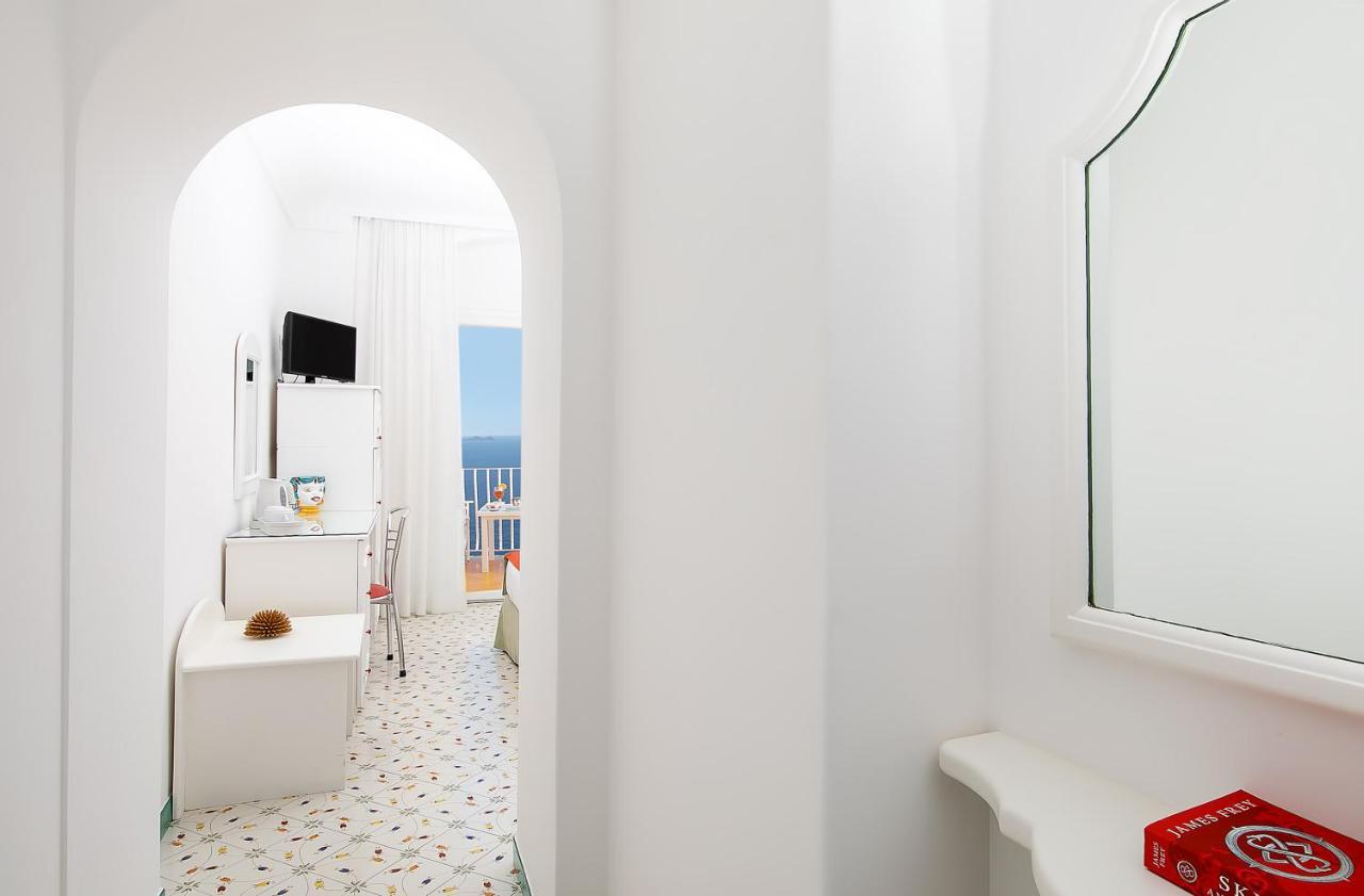 Mediterranean Double or Twin with Balcony and Sea View,752542793:JPEG