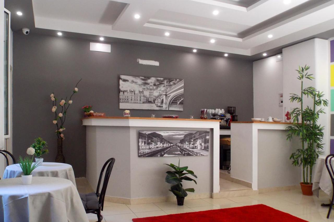 Posto Letto in Dormitorio per 8 Persone