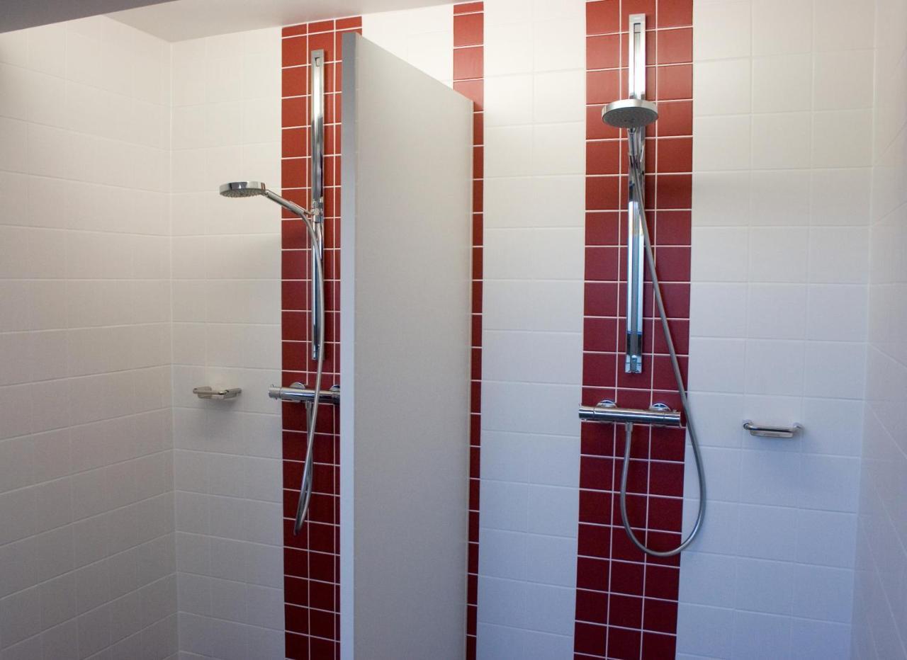 Single Room with Shared Toilet,765892084:JPEG
