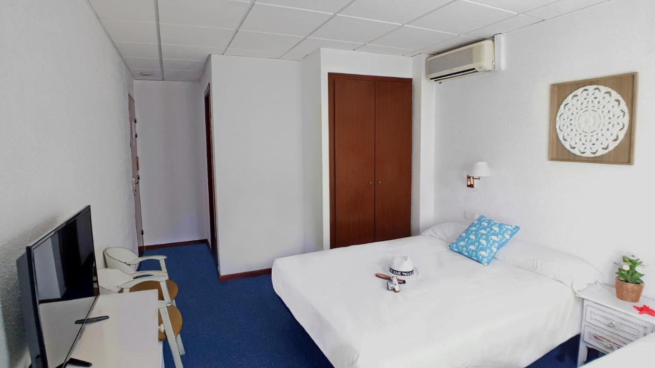 Habitación Triple con balcón