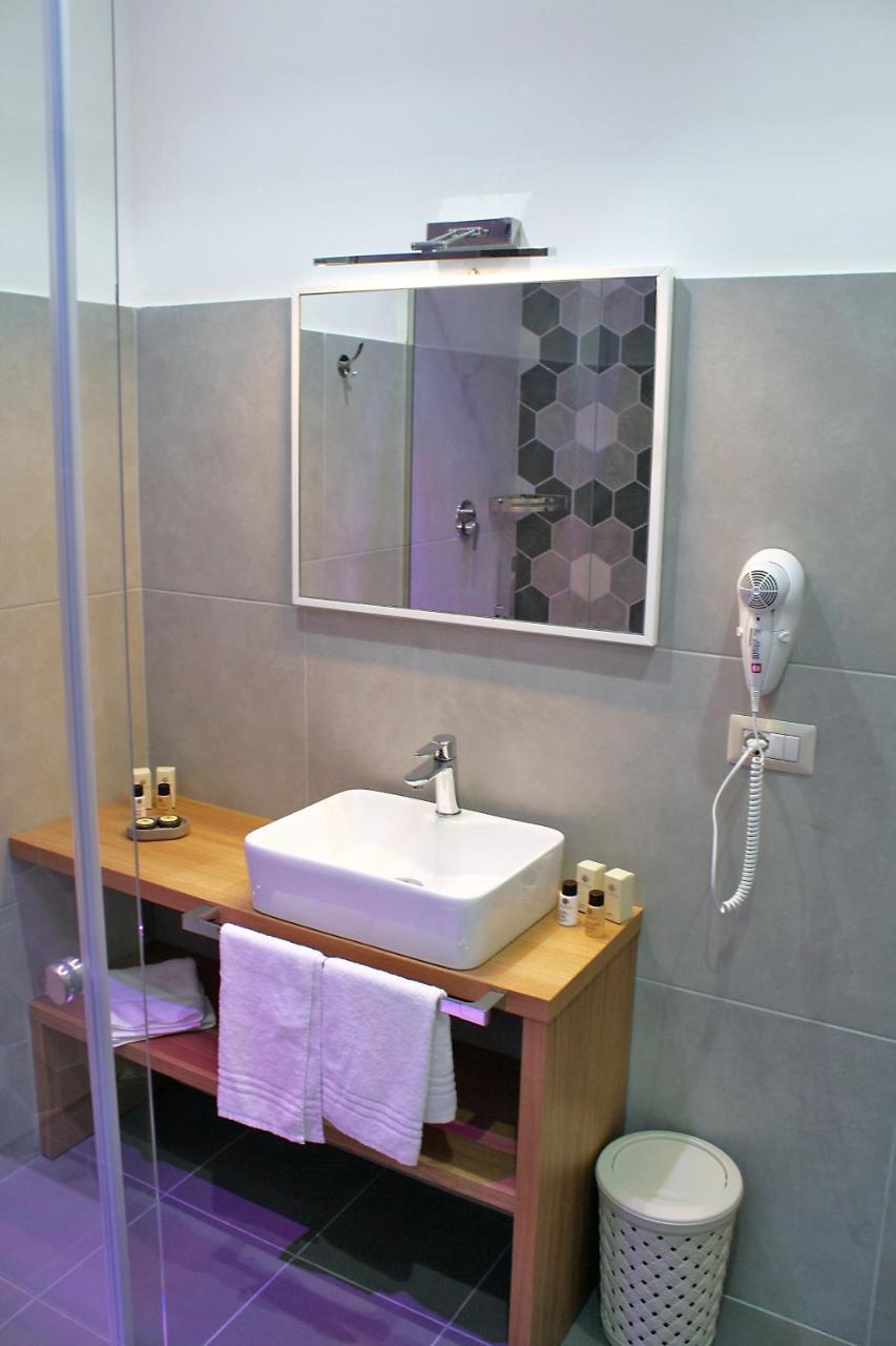 Quadruple Room,830441441:JPEG