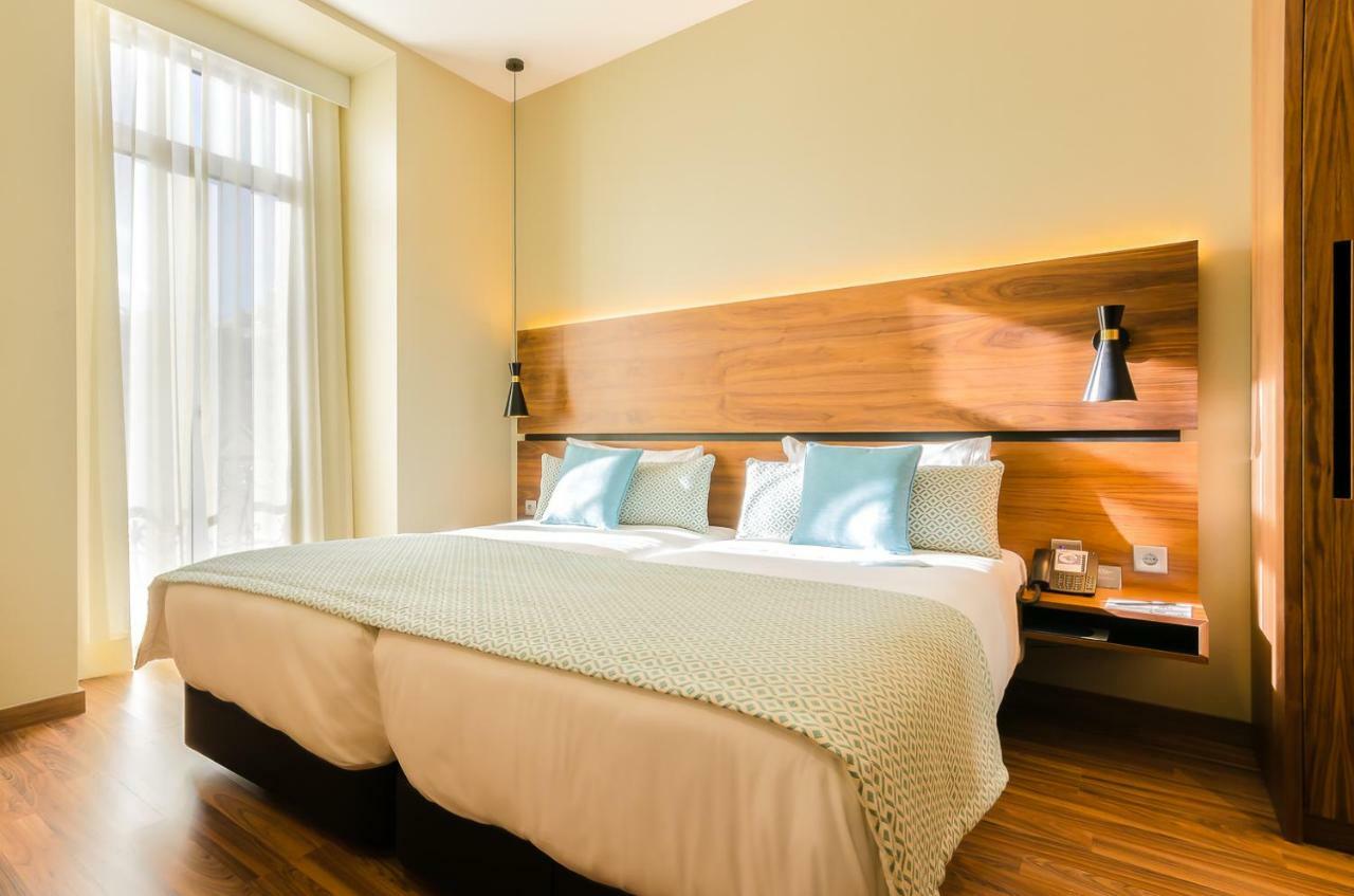 Vincci Room
