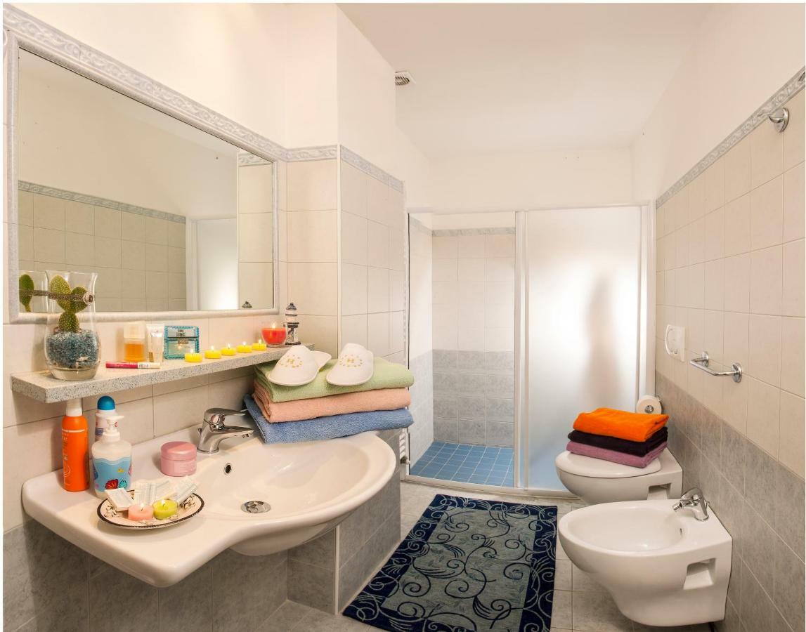 Double Room,786681978:JPEG