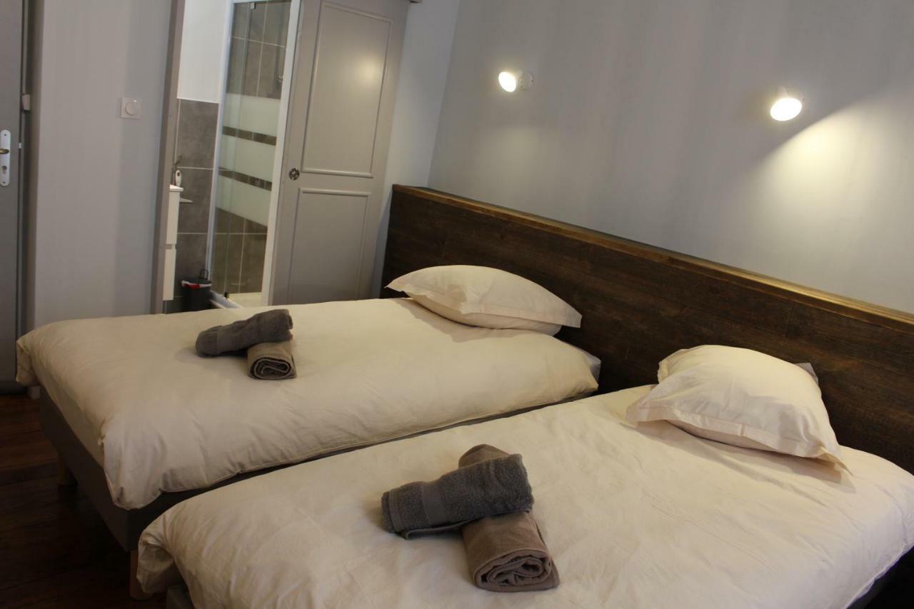 Family Room with Private Bathroom,789263349:JPEG