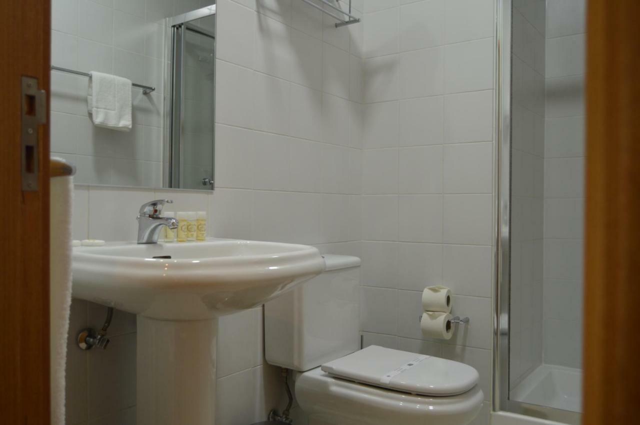 Quarto Twin Standard