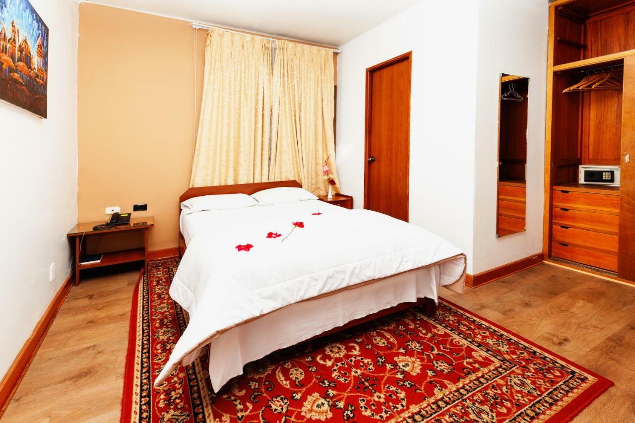 Quarto Individual Econômico
