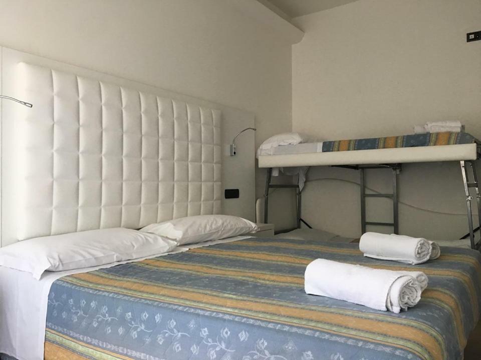 Quadruple Room,806797176:JPEG