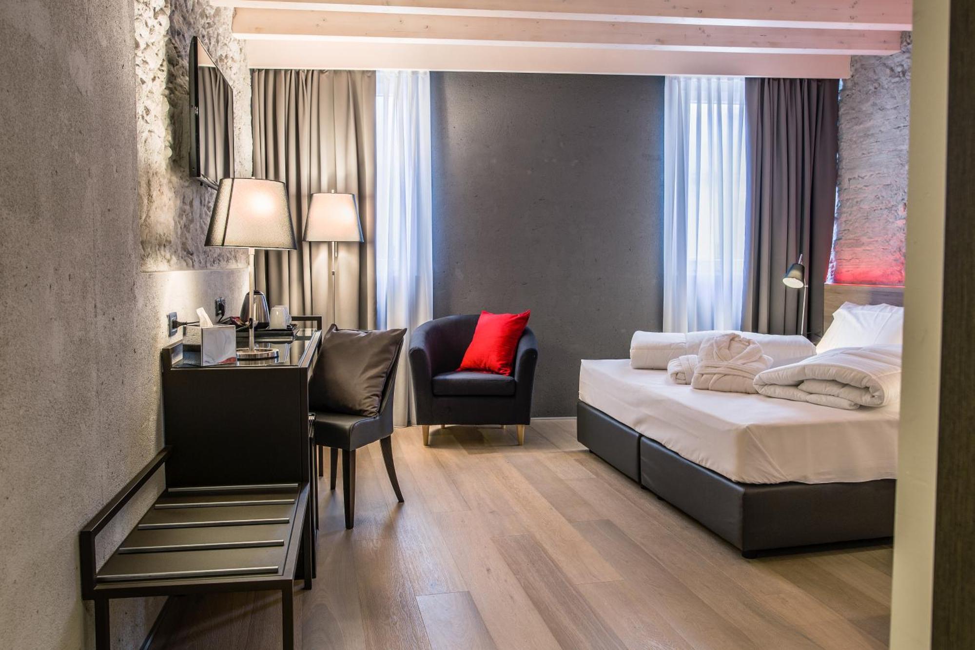 Deluxe Double Room Balcony