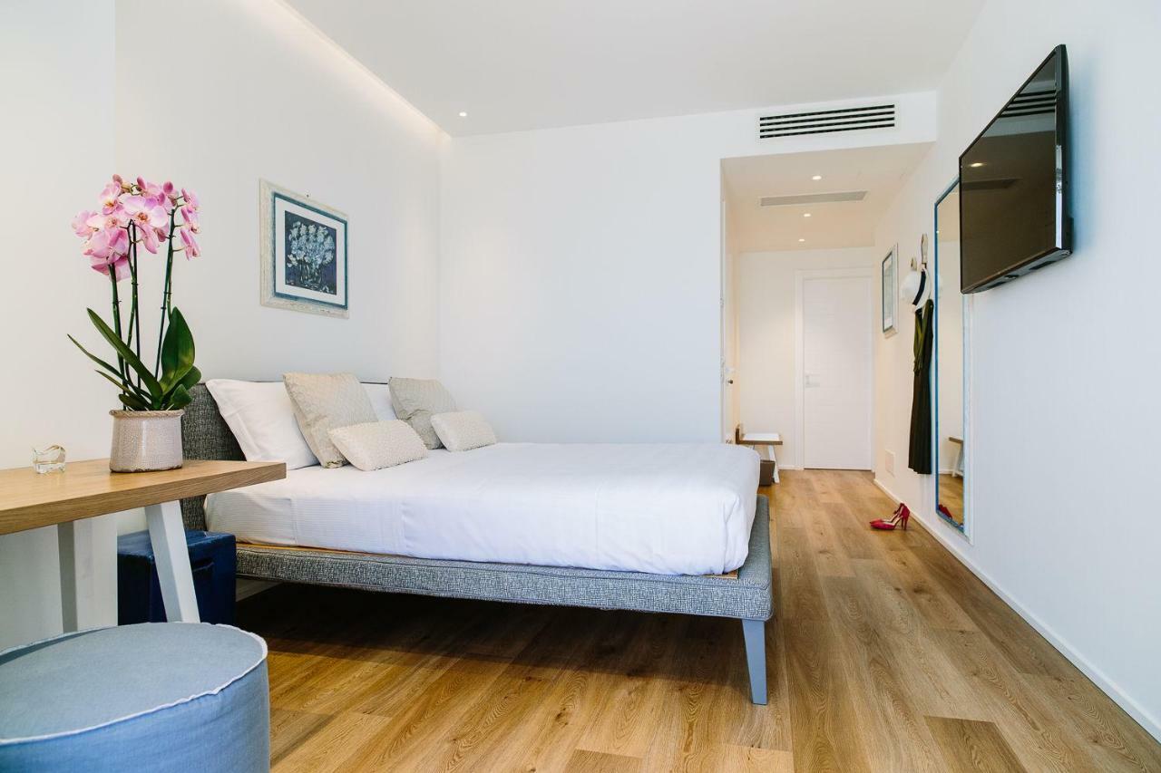Double Room with Sea View,846770888:JPEG