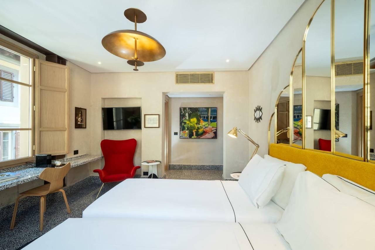 Quarto Deluxe com 2 Camas de Solteiro
