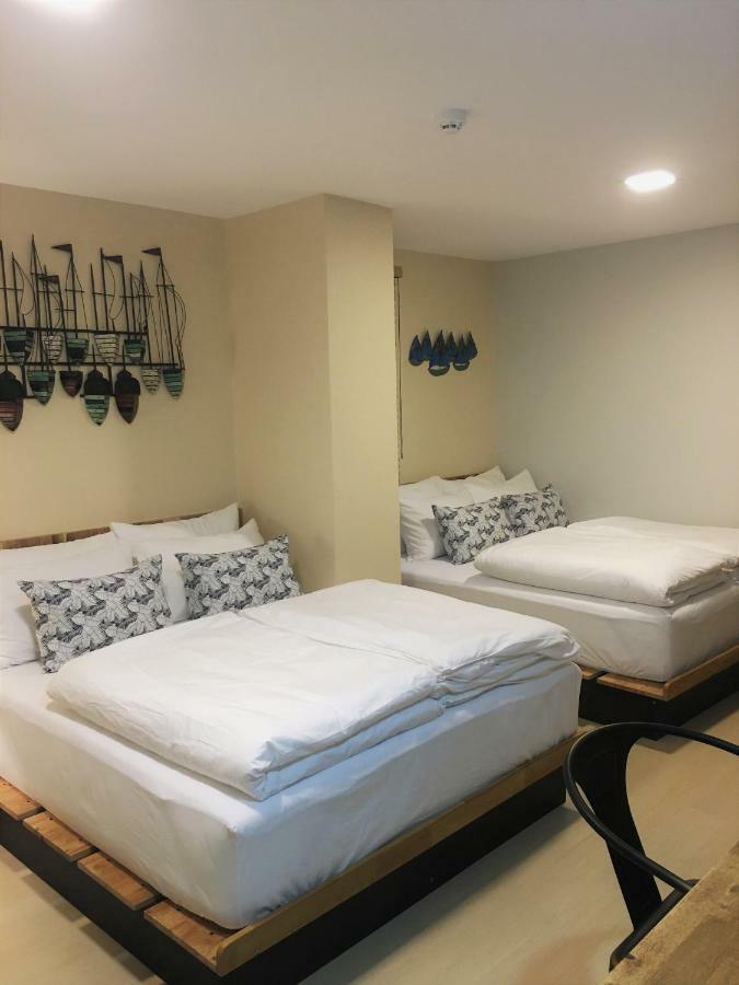 Family Room with Bathroom,1227480314:JPEG