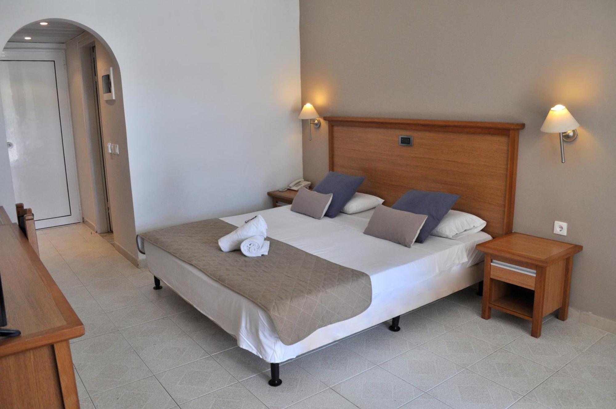 Chambre Familiale Décloisonnée (4 Adultes)