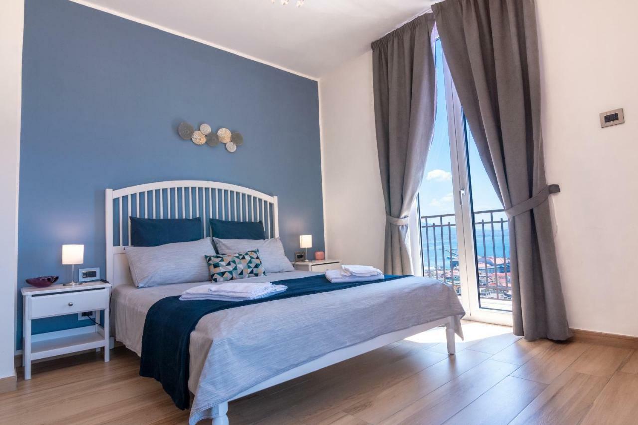 Deluxe Family Room Sea View