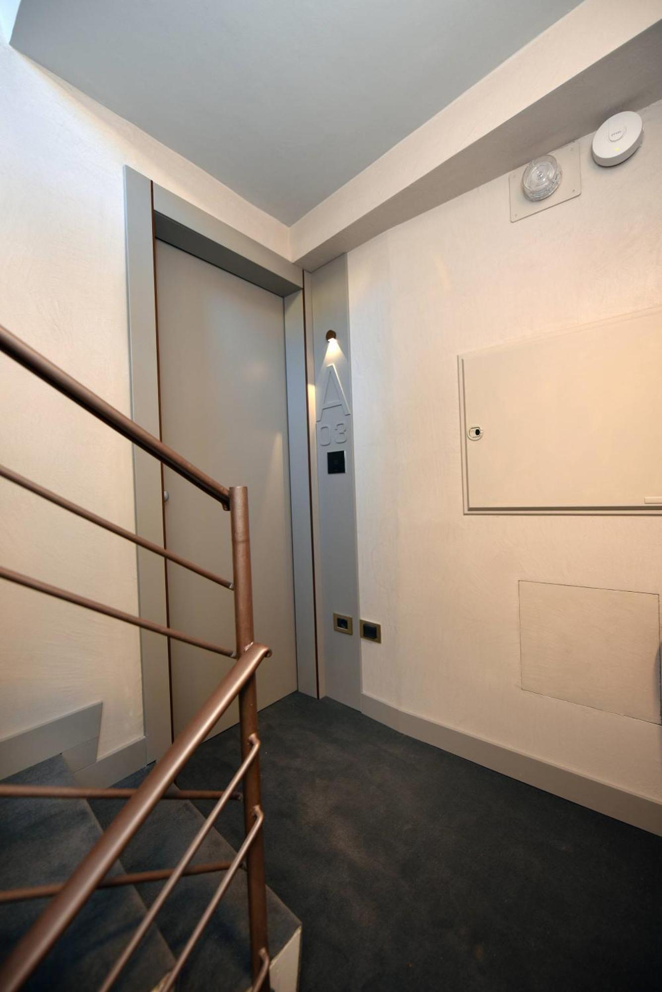 Family Room,1217846788:JPEG