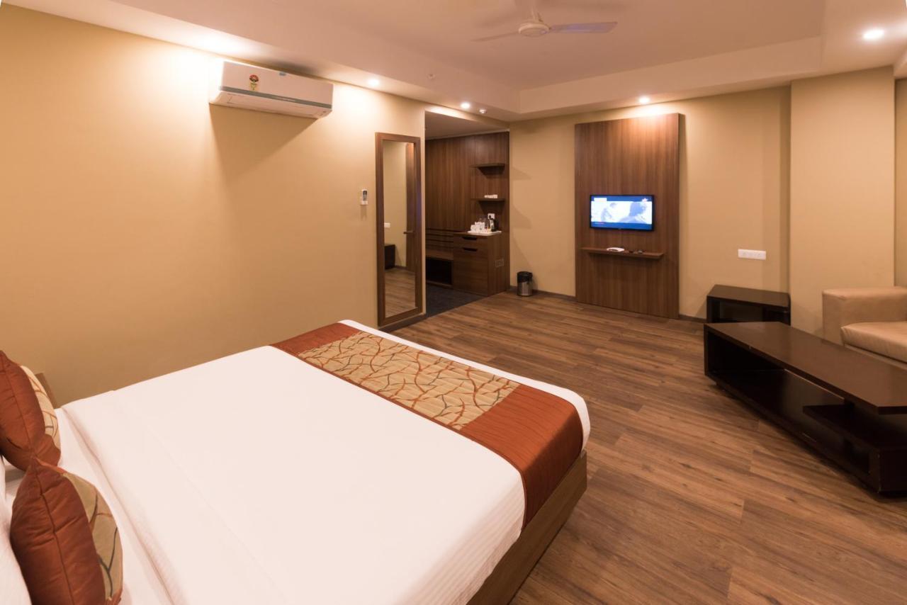 Super Deluxe Room