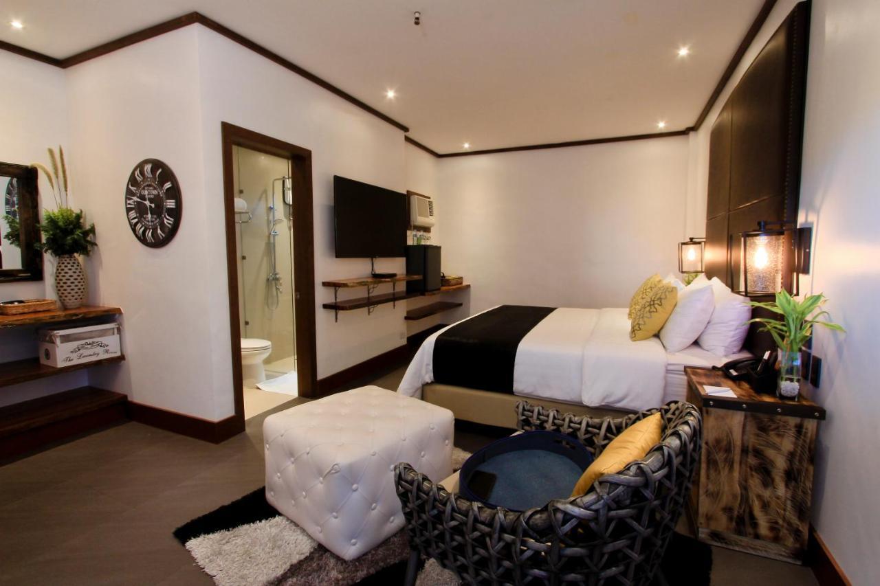 Deluxe King Room,947592673:JPEG