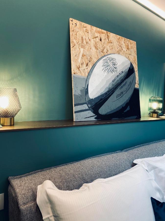 Small Double Room,952130710:JPEG