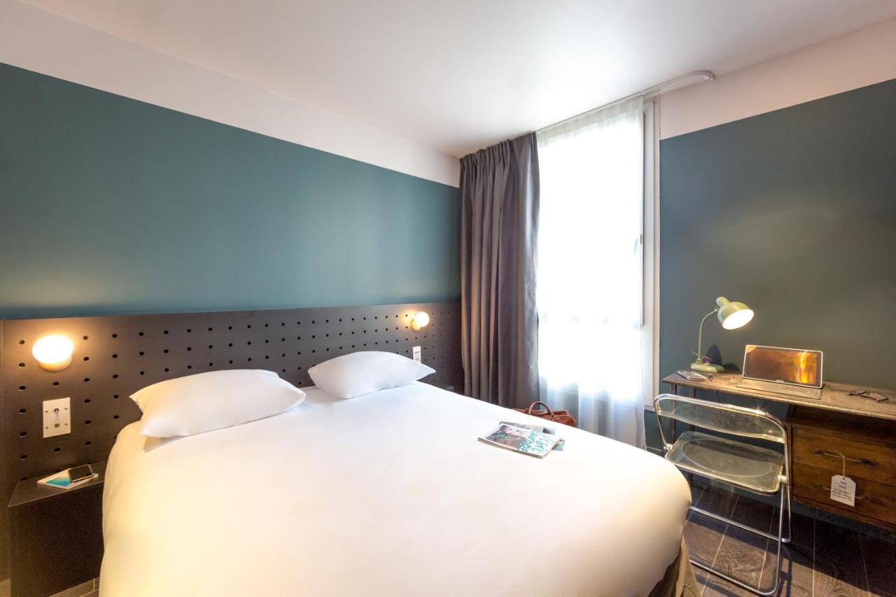 Pop Room with a double bed,983512717:JPEG