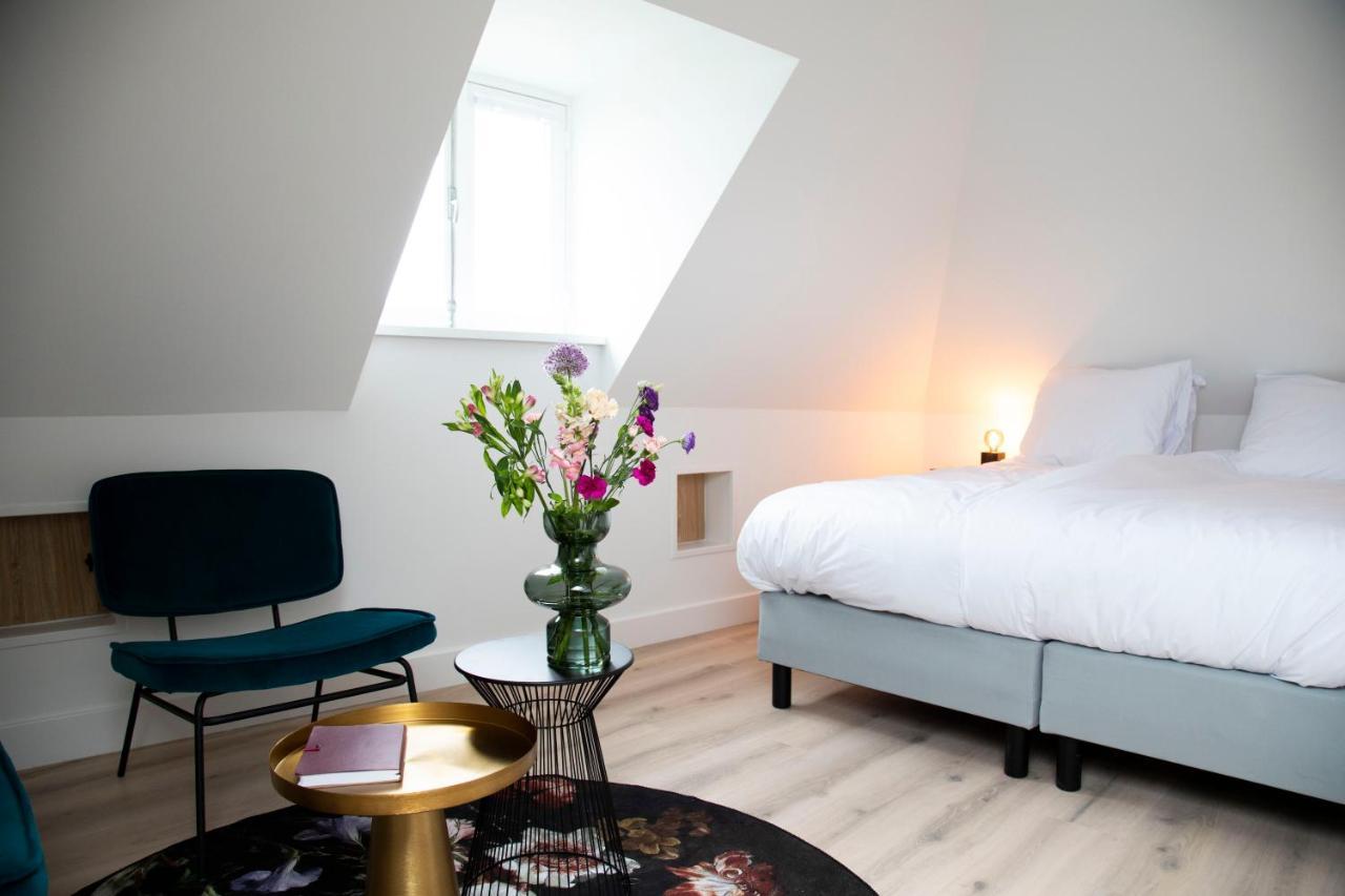 Kamer met 1 Groot Bed of 2 Aparte Bedden en Uitzicht op de Stad