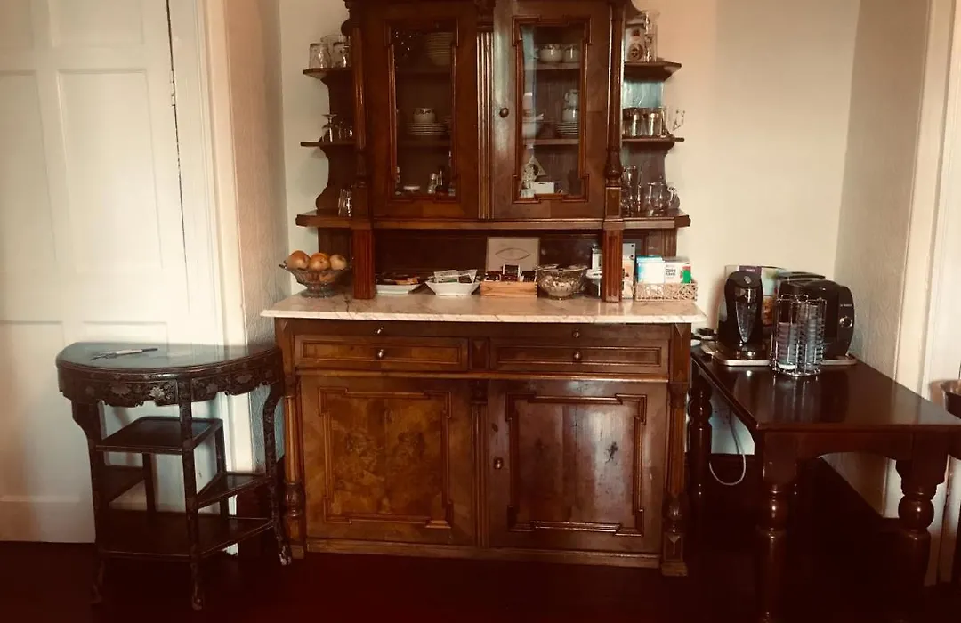 Cavell House-1