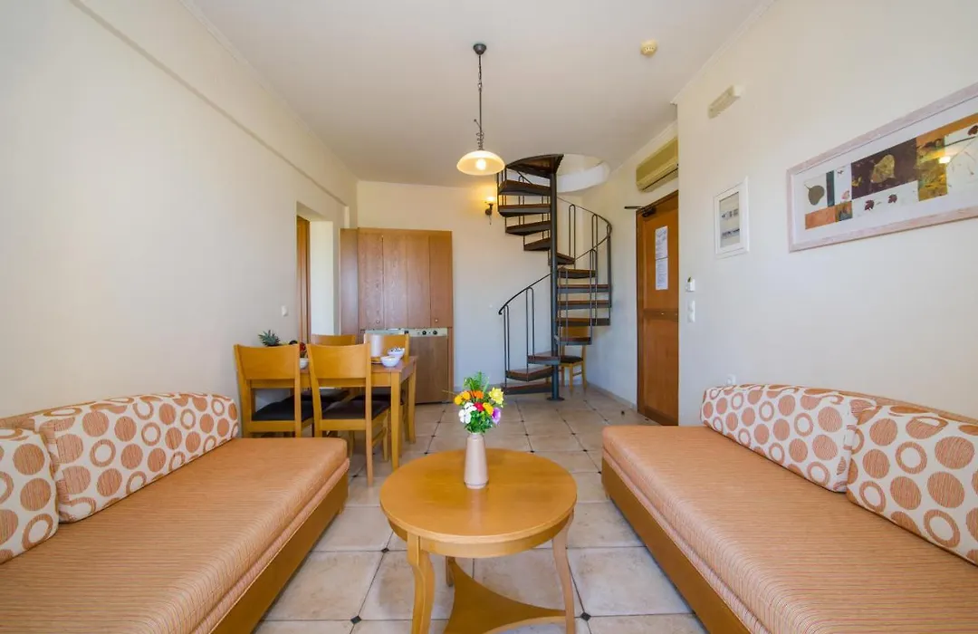 Toxo Hotel-1