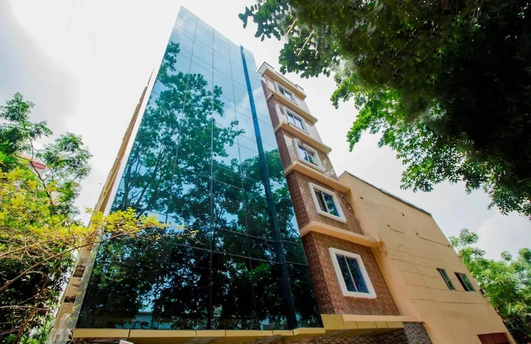 Hotel Gulshan Lake View-1