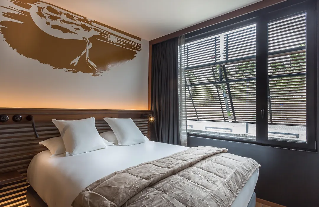 Hotel Off Paris Seine-1