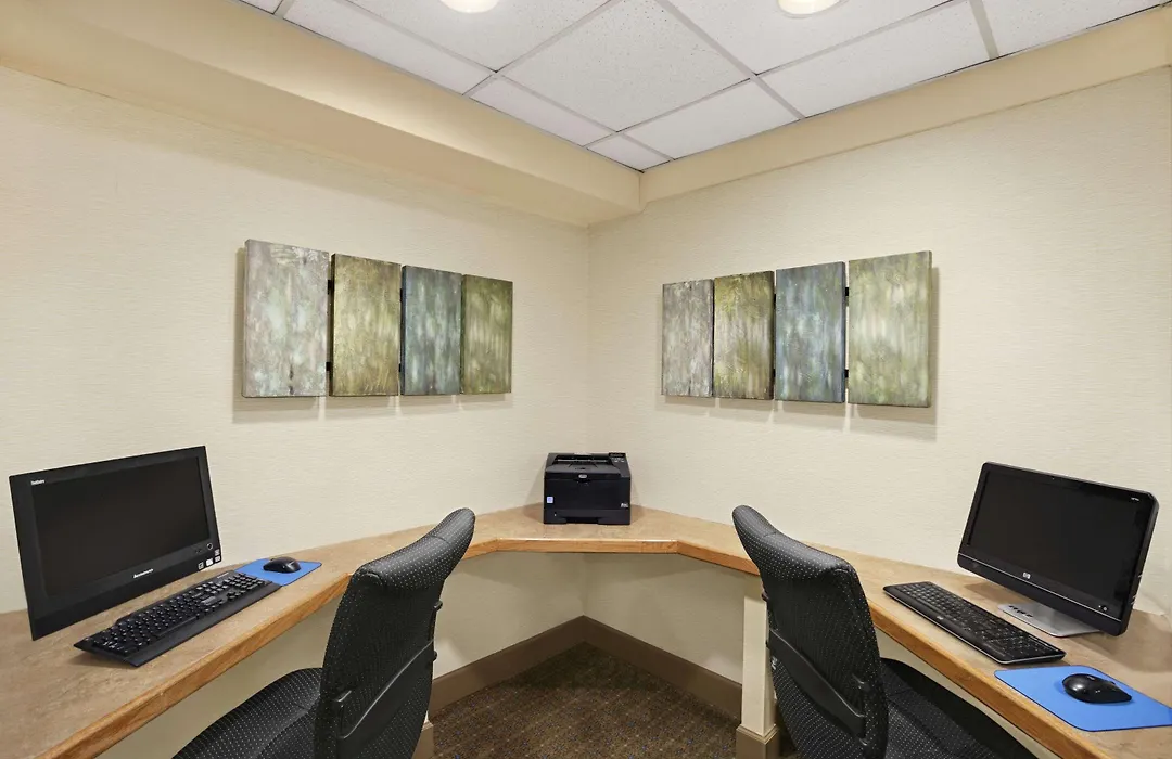Days Inn By Wyndham Penn State-1