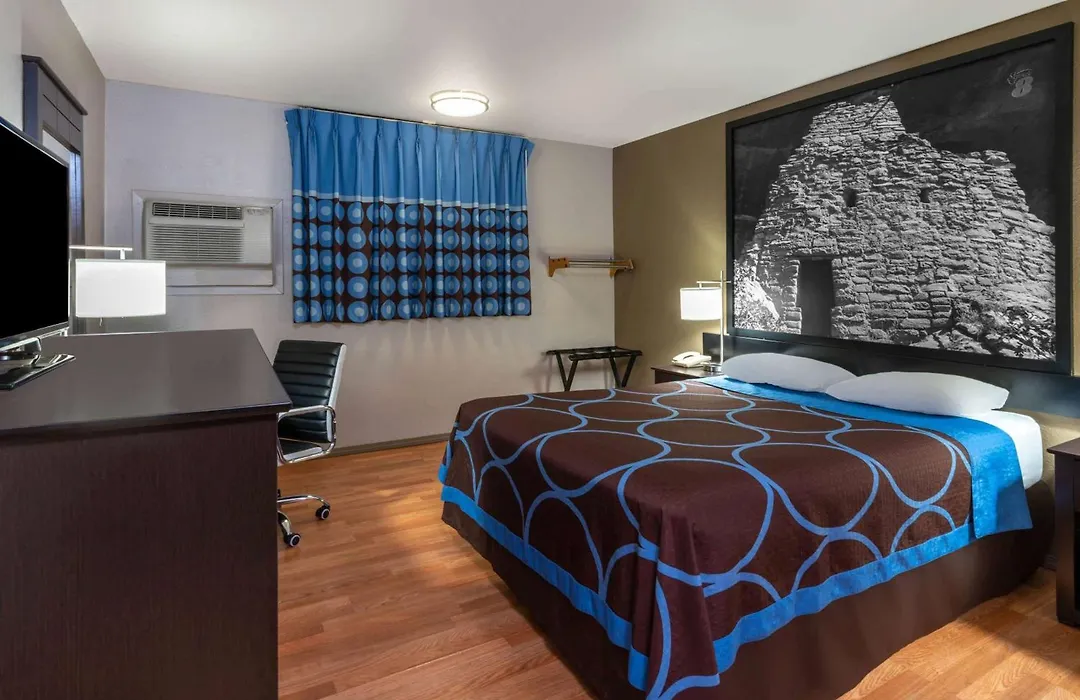 Super 8 By Wyndham Cortez/Mesa Verde Area-1