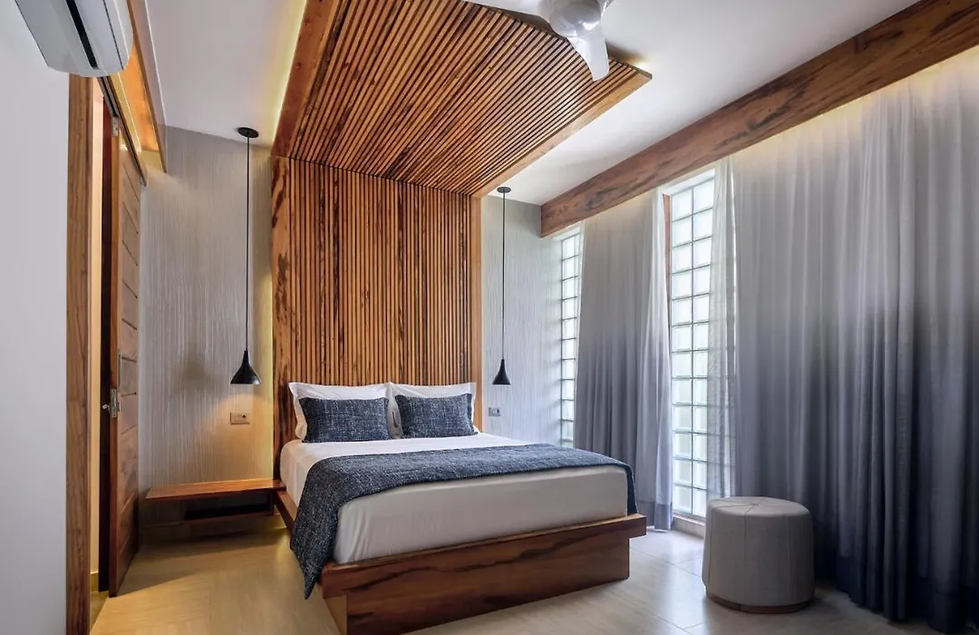 Villa Nautica Boutique Hotel-1