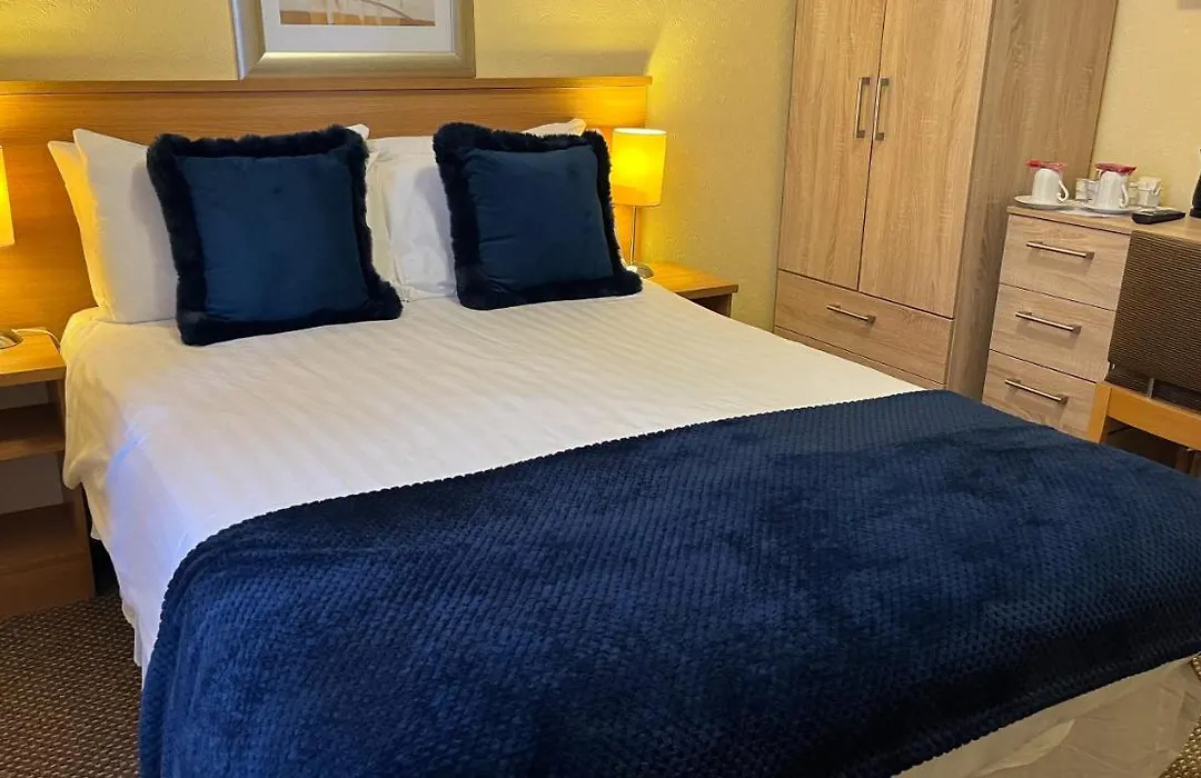 Sutcliffe Hotel-1