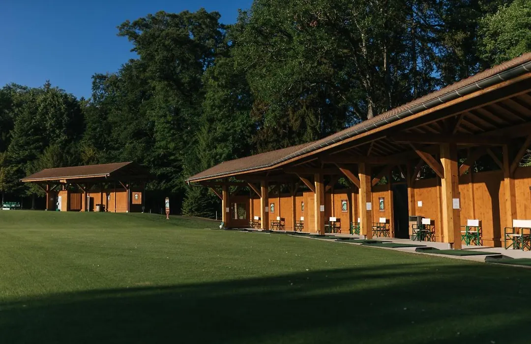 Le Manoir du Golf-1