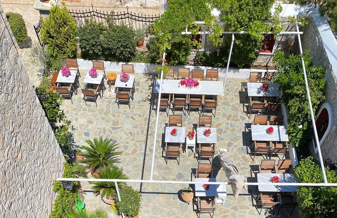 Mistral Hotel-1