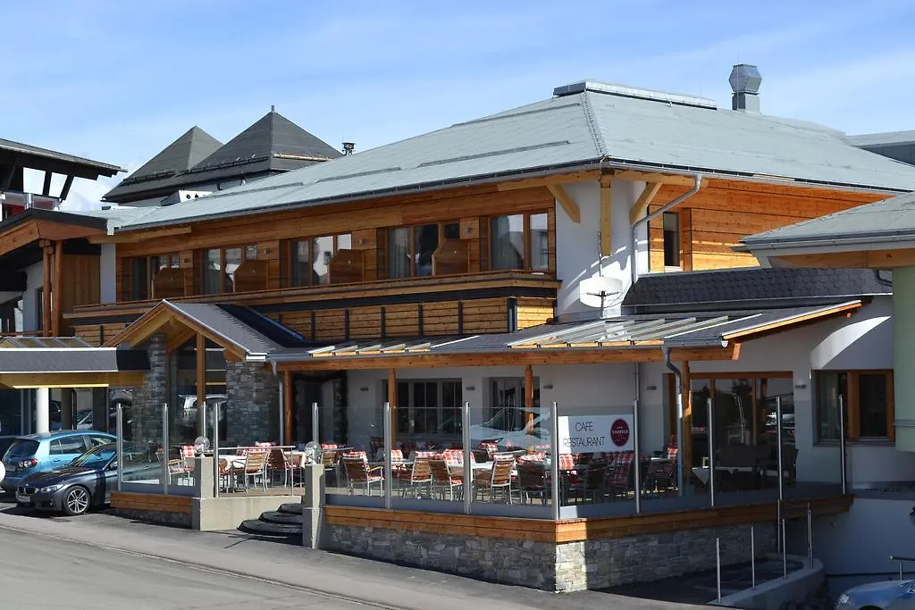 Hotel Nassfeld-1