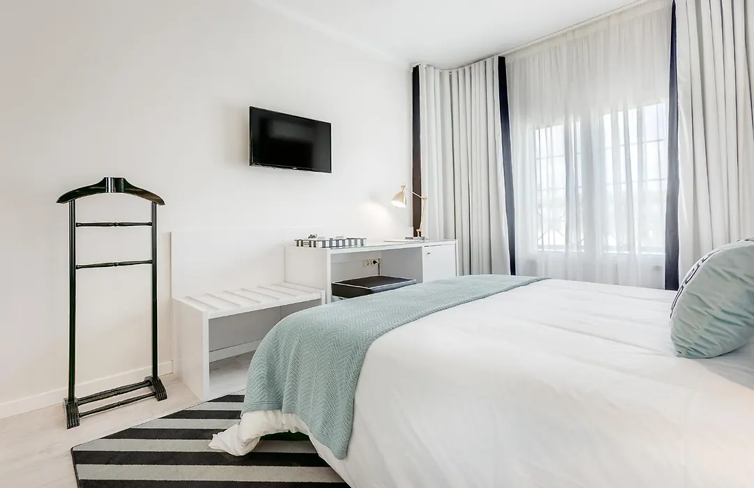 Hotel Cristal Marinha-1