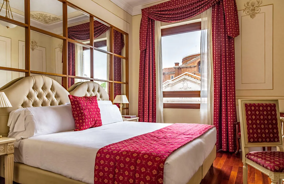 Radisson Blu GHR Rome-1