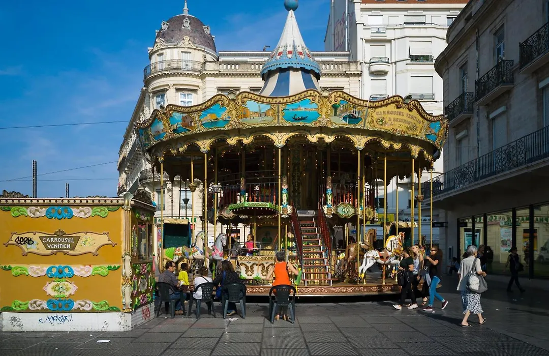 Hotel Royal - Centre Comedie-1