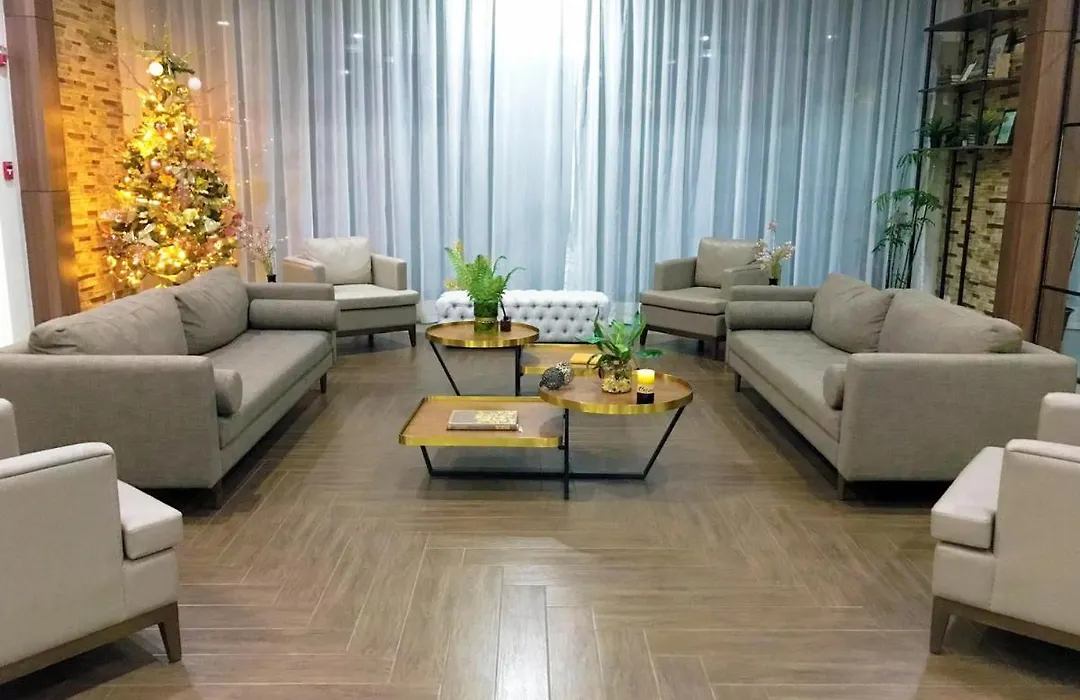 Brenthill Condominium-1