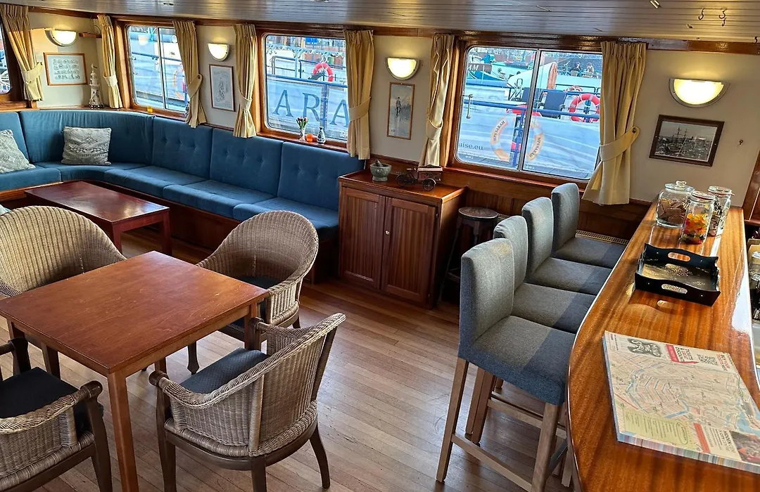 Hotelboat Angeline-1