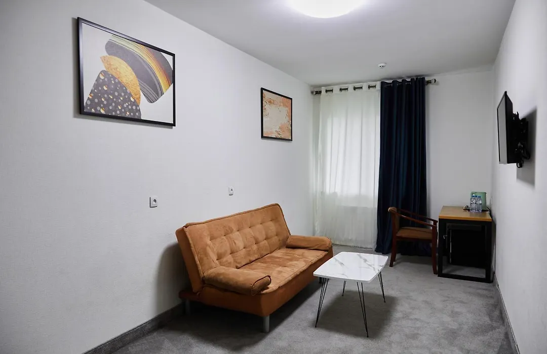 Art Plaza Hotel-1